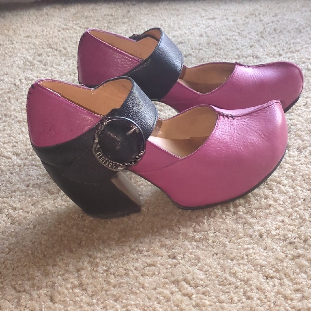 John Fleuvog Pink & Black Heels With Buckle Strap Size 7.5 - Picture 5 of 16